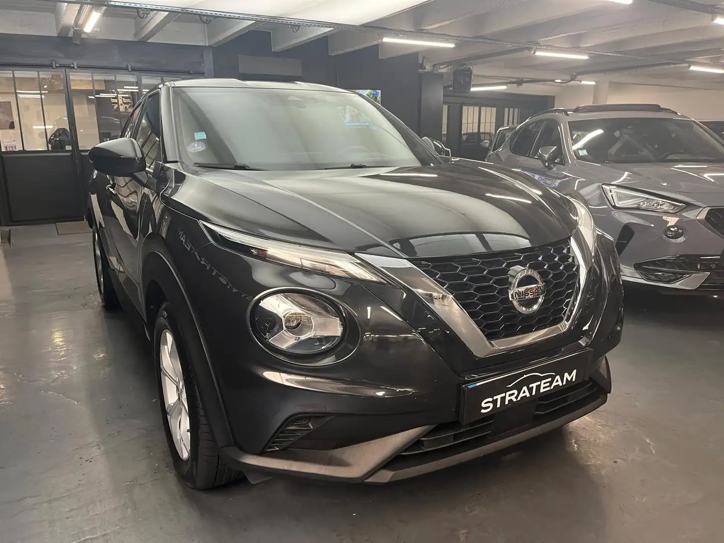 Nissan Juke N-Connecta DCT Noir - 2