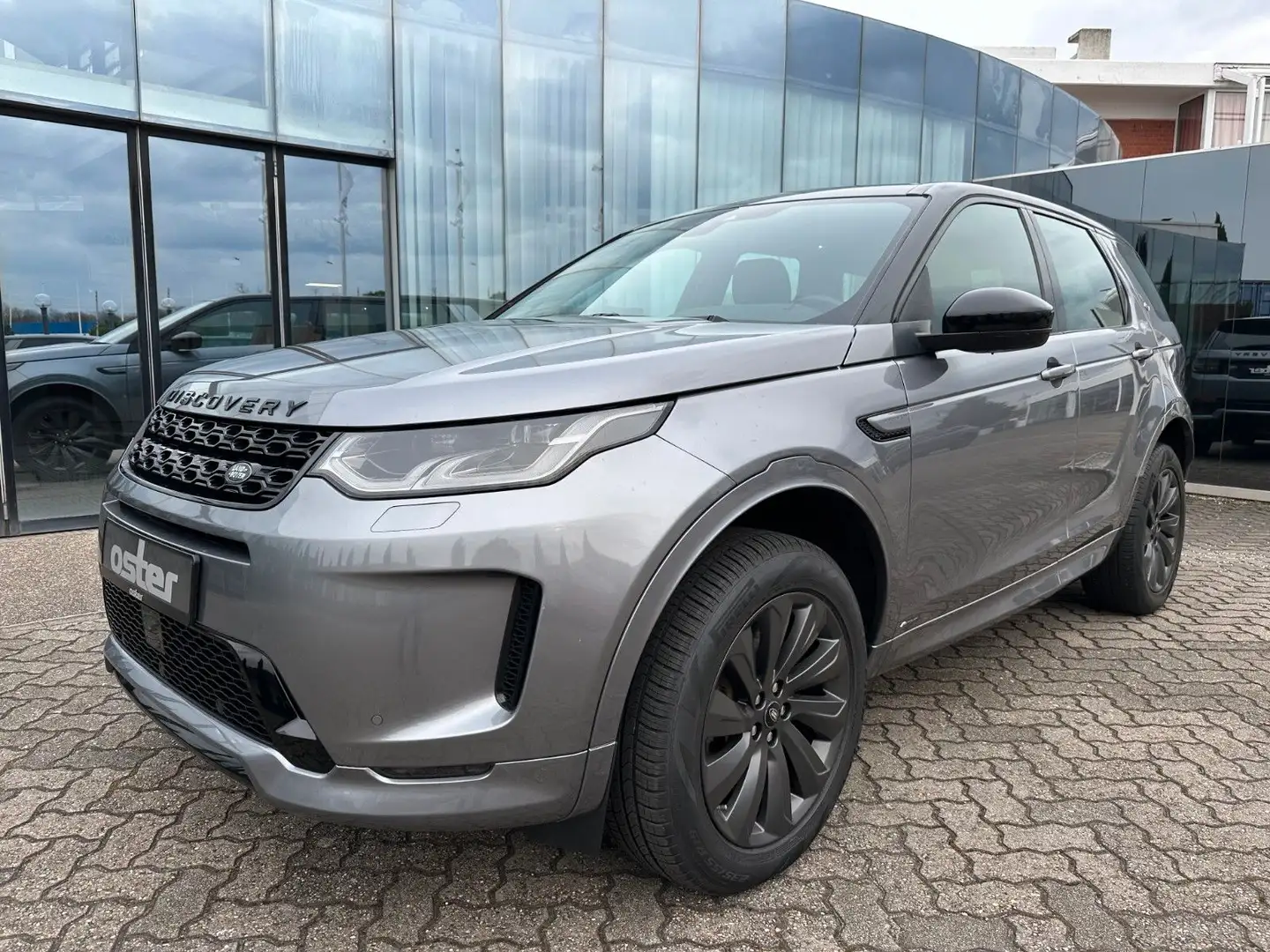 Land Rover Discovery Sport D180 R-Dynamic AWD|Meridian|ACC Grau - 1