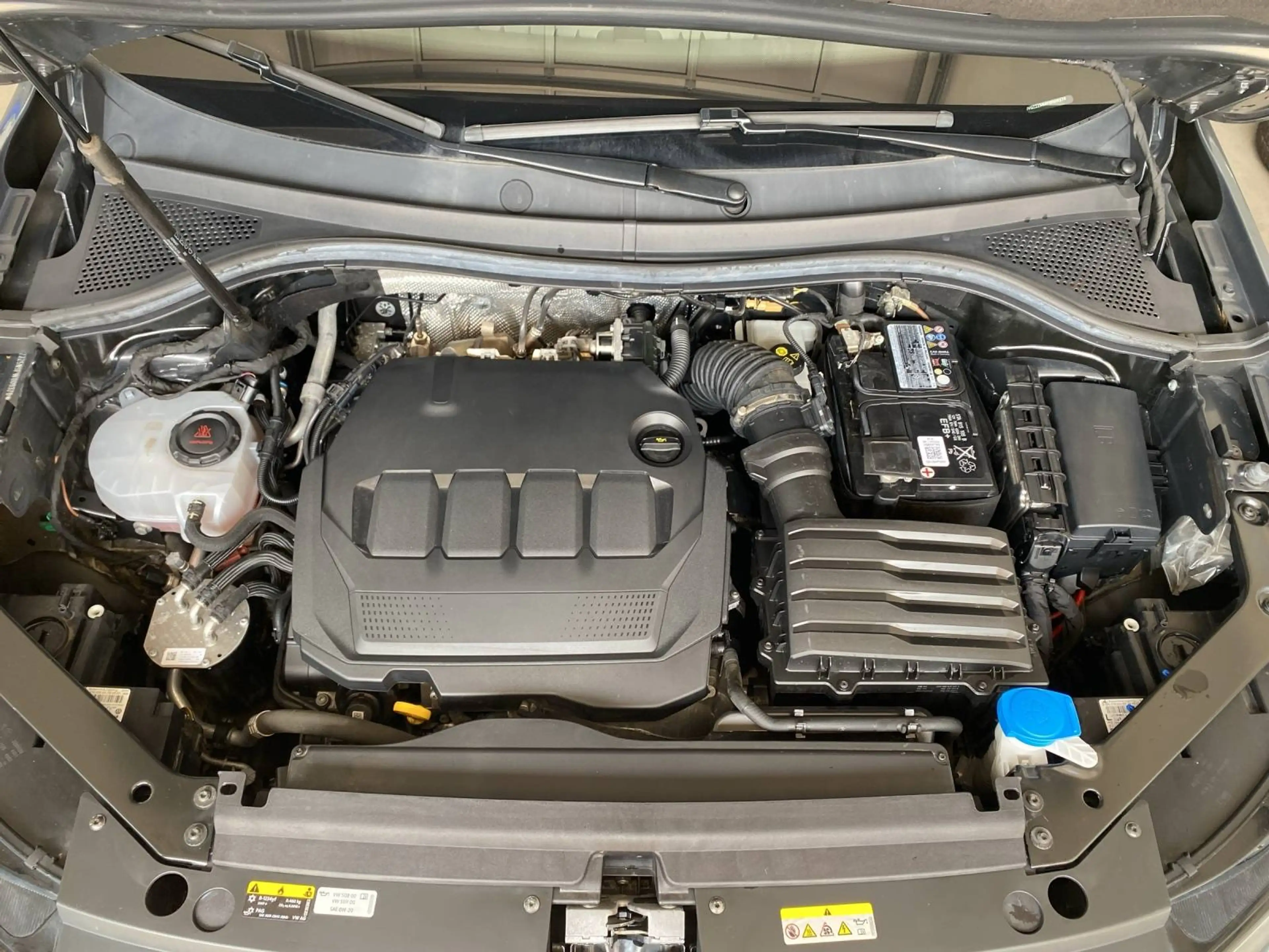 Volkswagen Tiguan 2,0 TDI Life DSG, AHK,... — photo 13