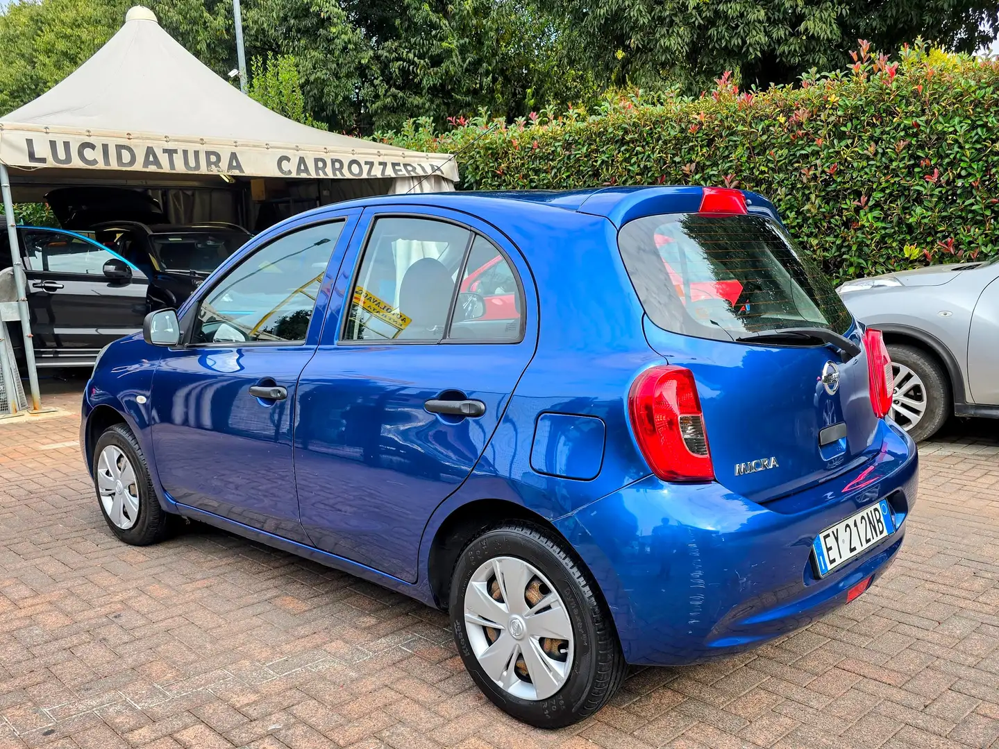 Nissan Micra Micra IV 1.2 Tekna TPMS Blau - 2