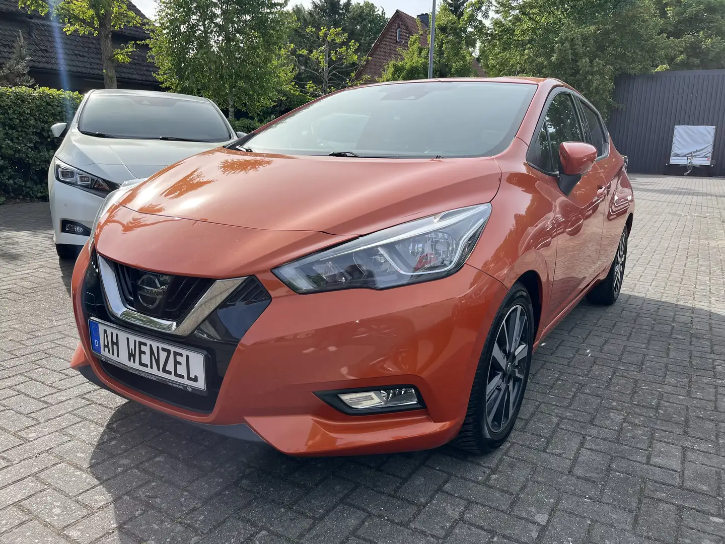 Nissan Micra N-Connecta 0.9 IG-T  Navi,Klima Orange - 1