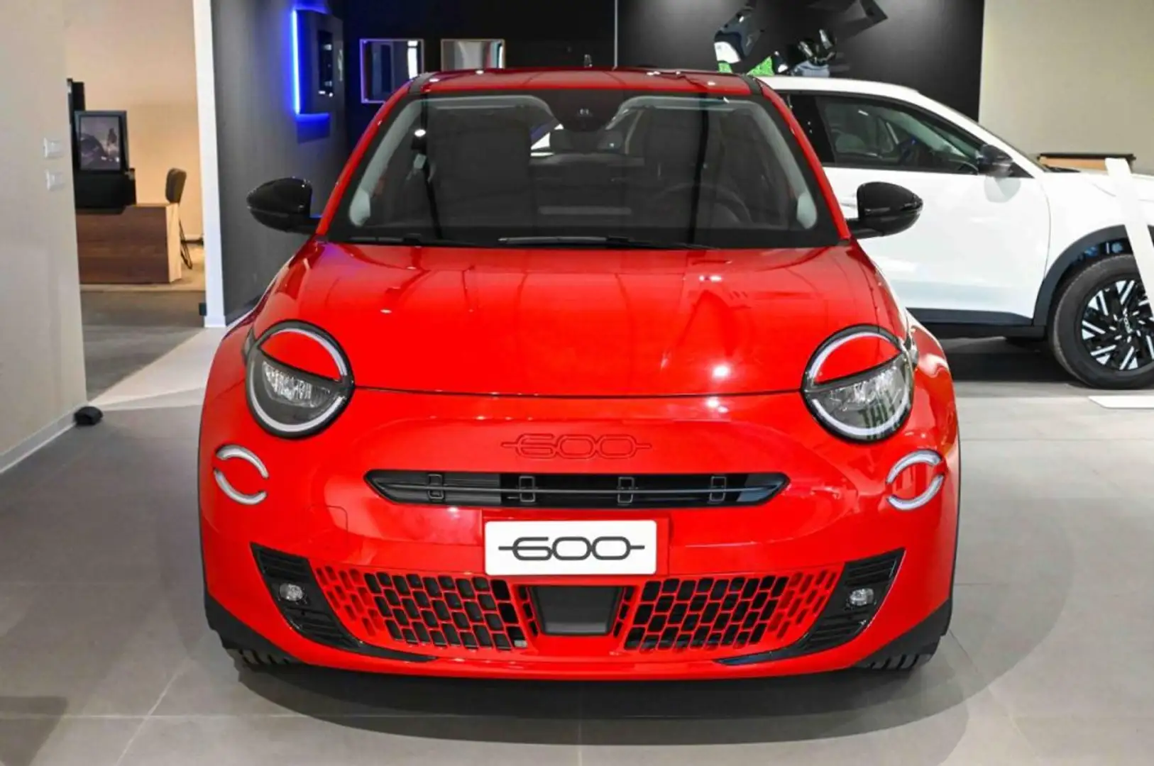 Fiat 600e Red Rosso - 2
