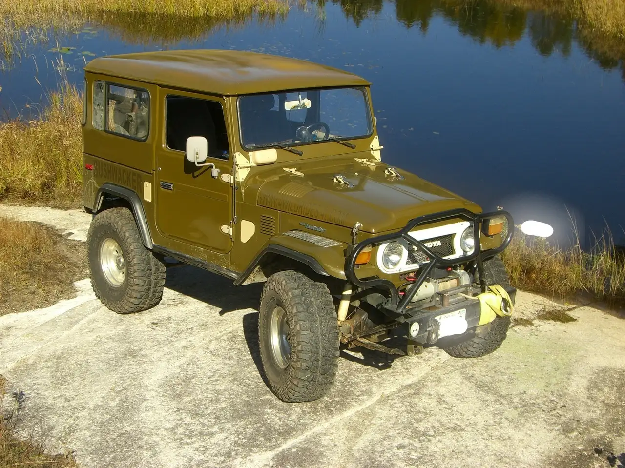 Toyota Land Cruiser снимка Toyota Land Cruiser