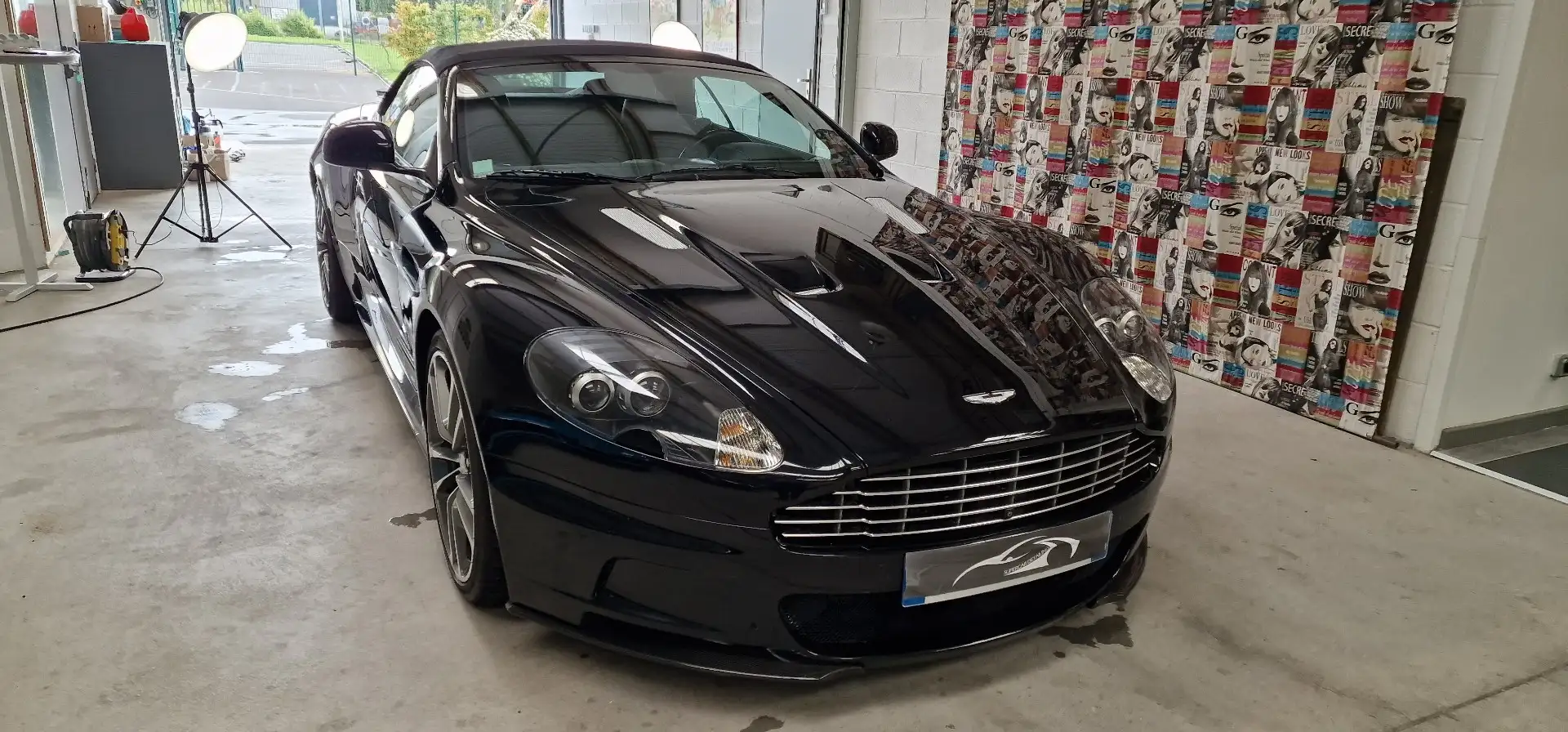 Aston Martin DBS Volante Touchtronic A - 1