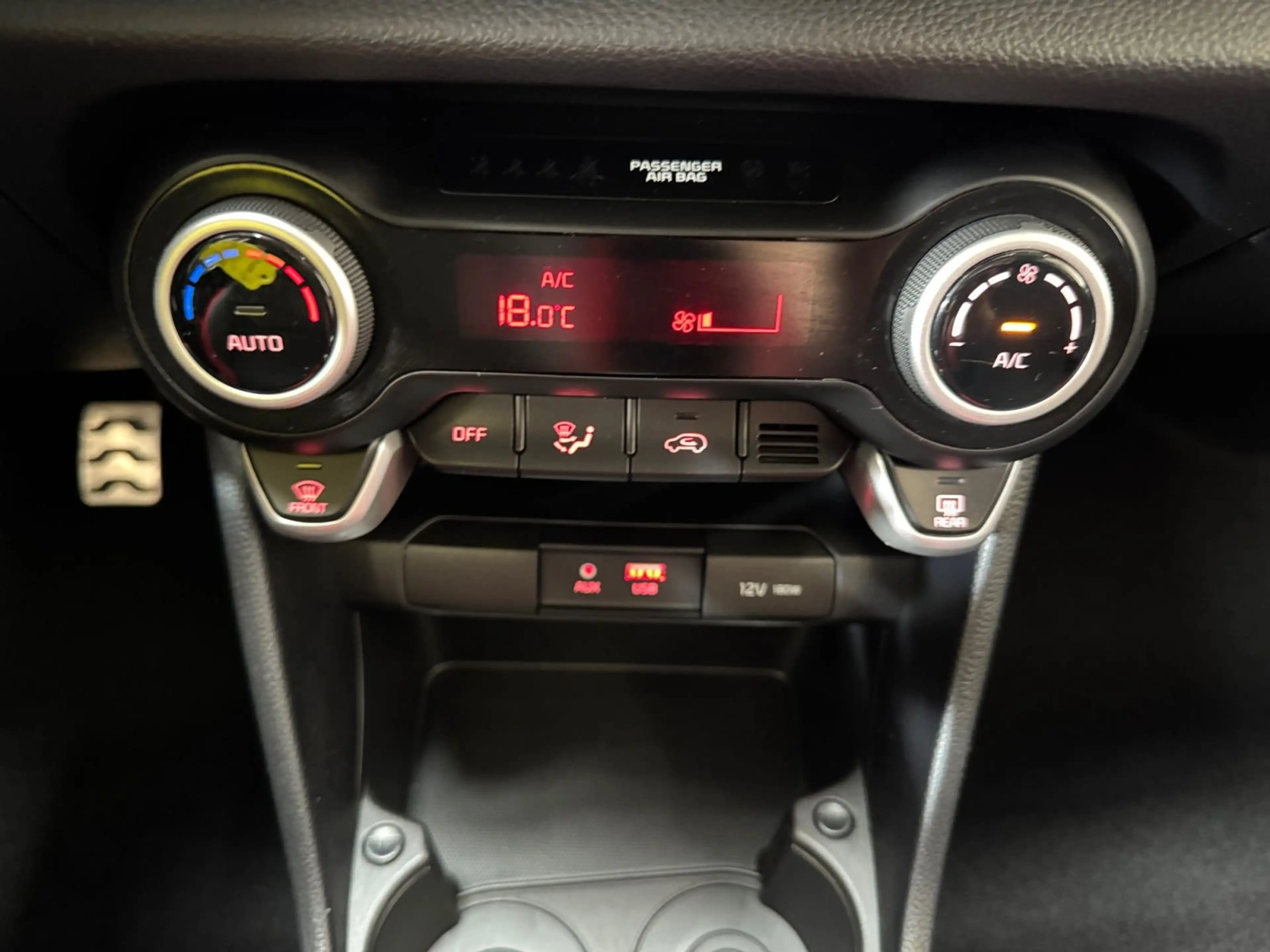 Kia Picanto GT Line 1.2 ISG — photo 13