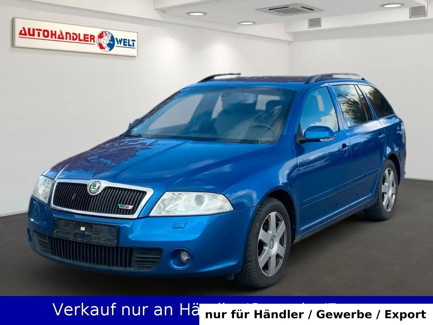 Skoda Octavia Combi 2.0 TDI RS Blau - 1