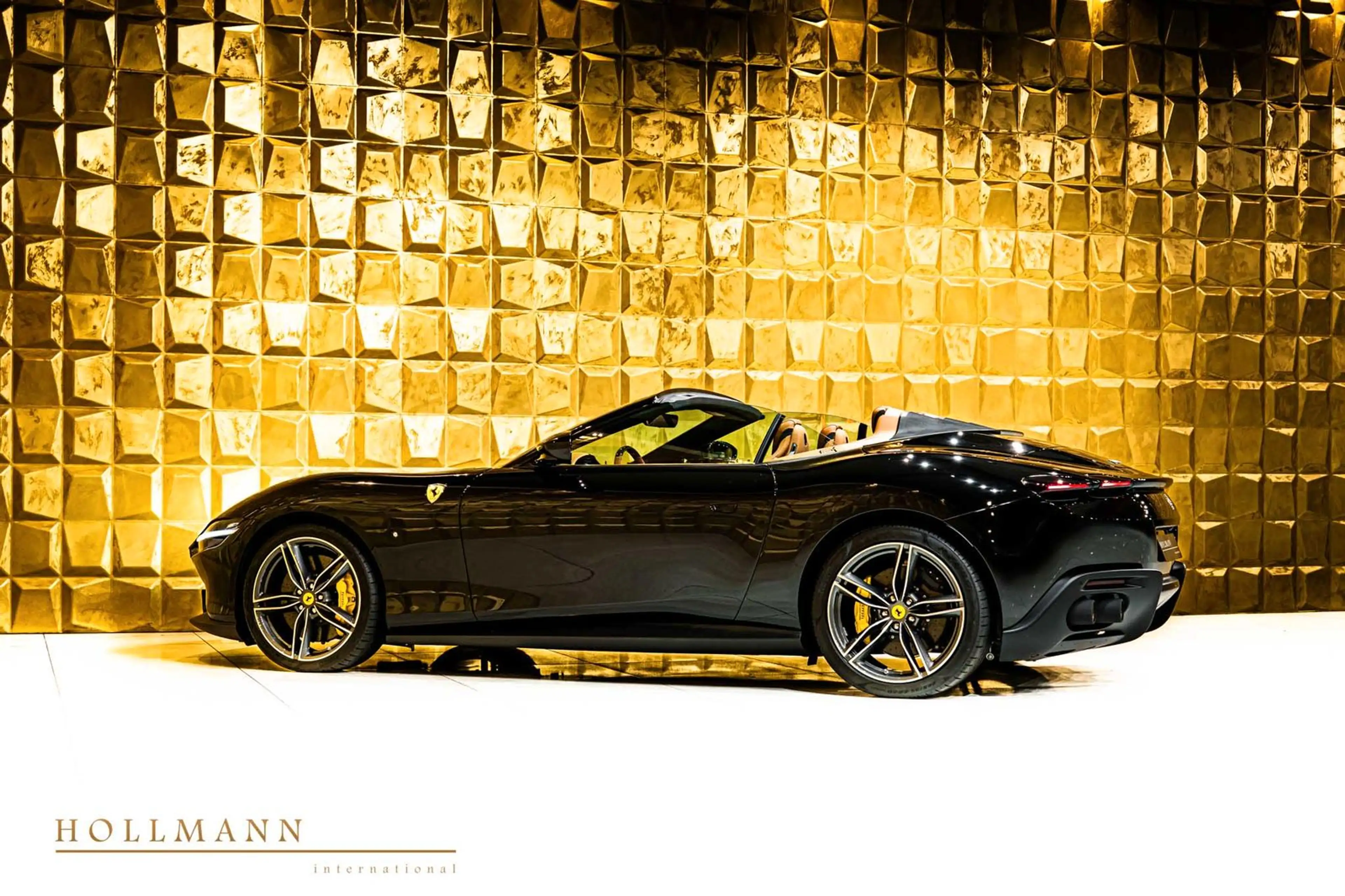 Ferrari Roma SPIDER+ PASSENGER DISPLAY + LEDS + STOCK + — photo 4