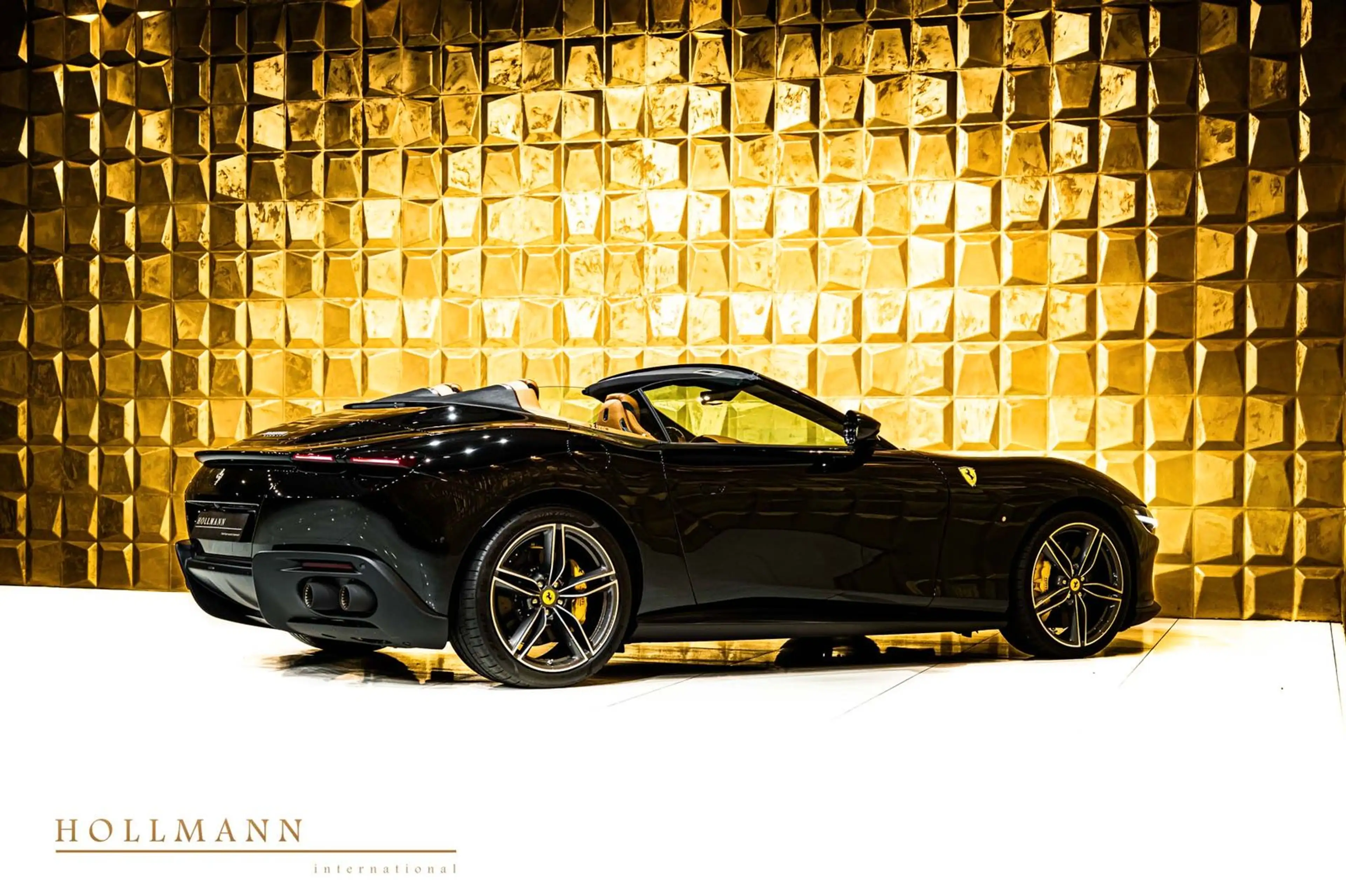 Ferrari Roma SPIDER+ PASSENGER DISPLAY + LEDS + STOCK + — photo 2