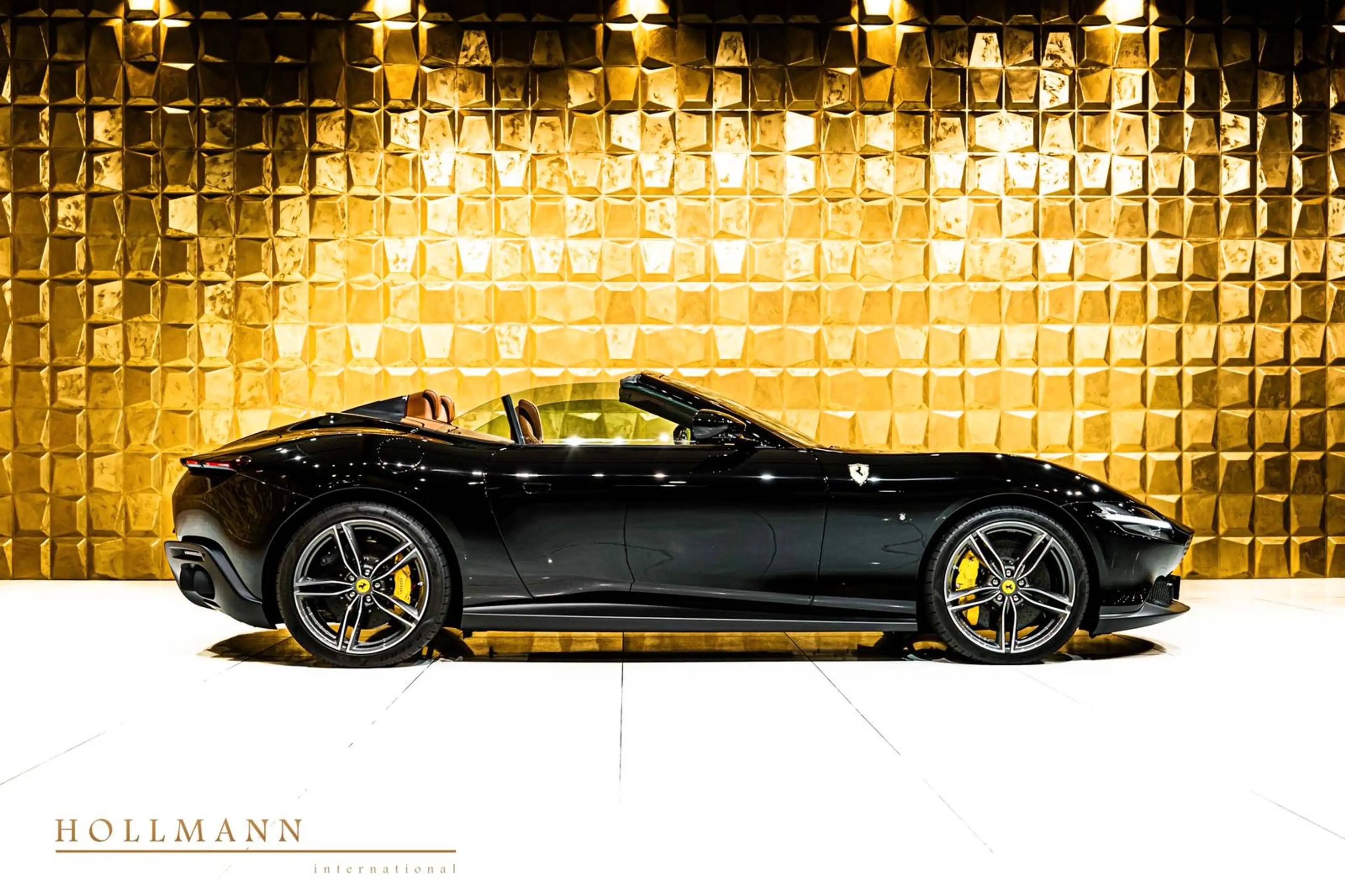 Ferrari Roma SPIDER+ PASSENGER DISPLAY + LEDS + STOCK + — photo 10