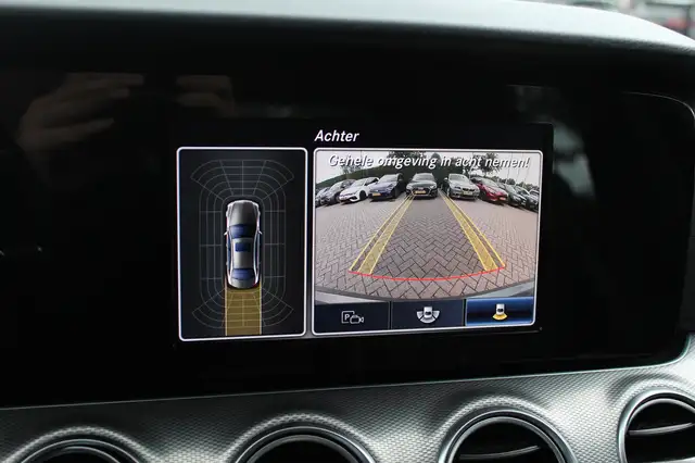 Mercedes-Benz E-Class view 21