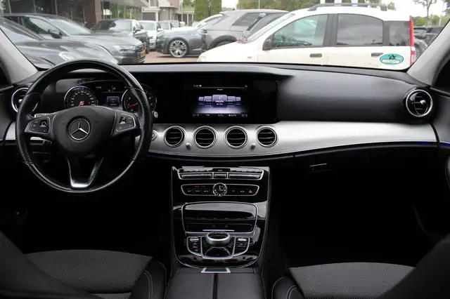 Mercedes-Benz E-Class view 2