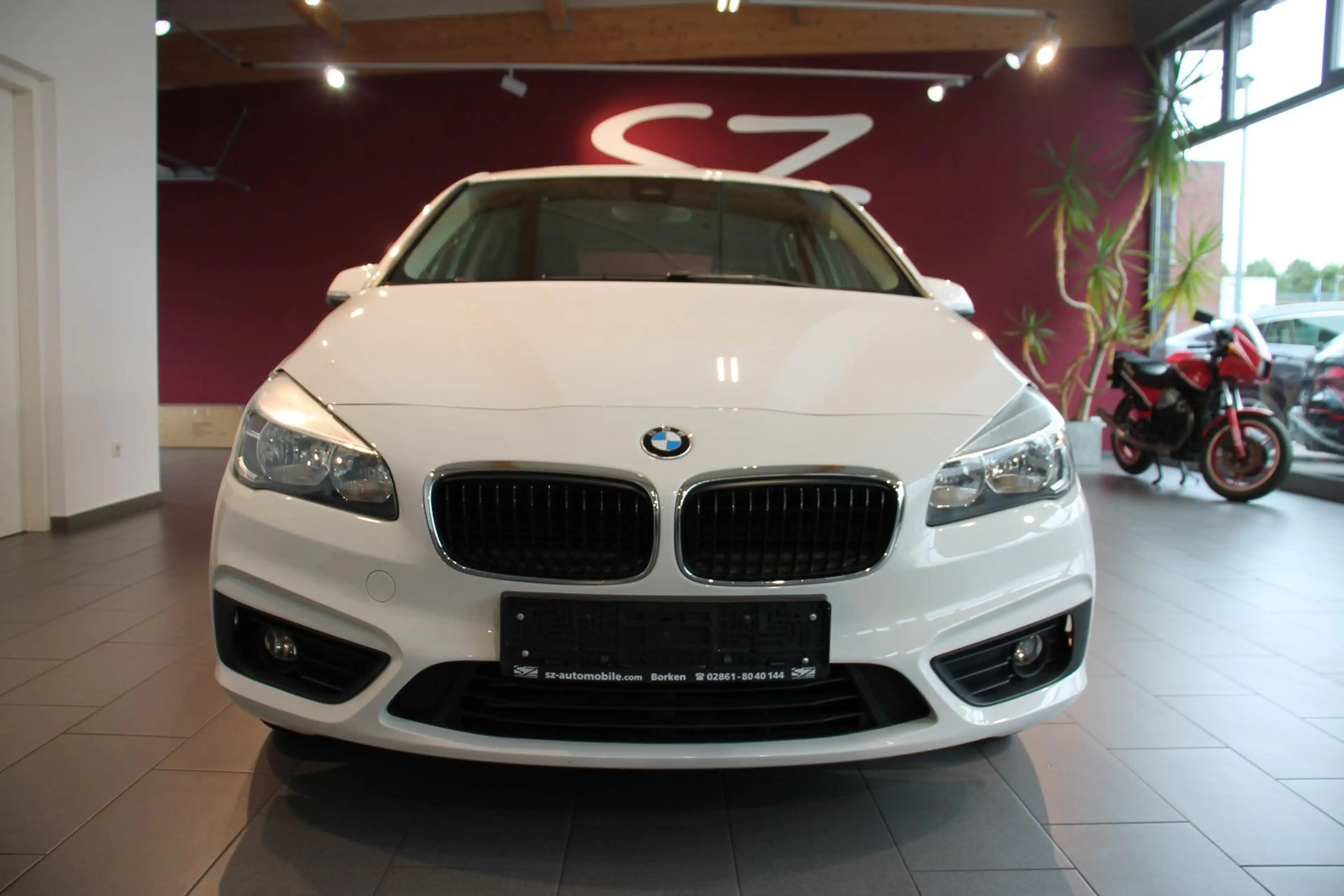 BMW 216 SHZ Kamera Tempomat — photo 2