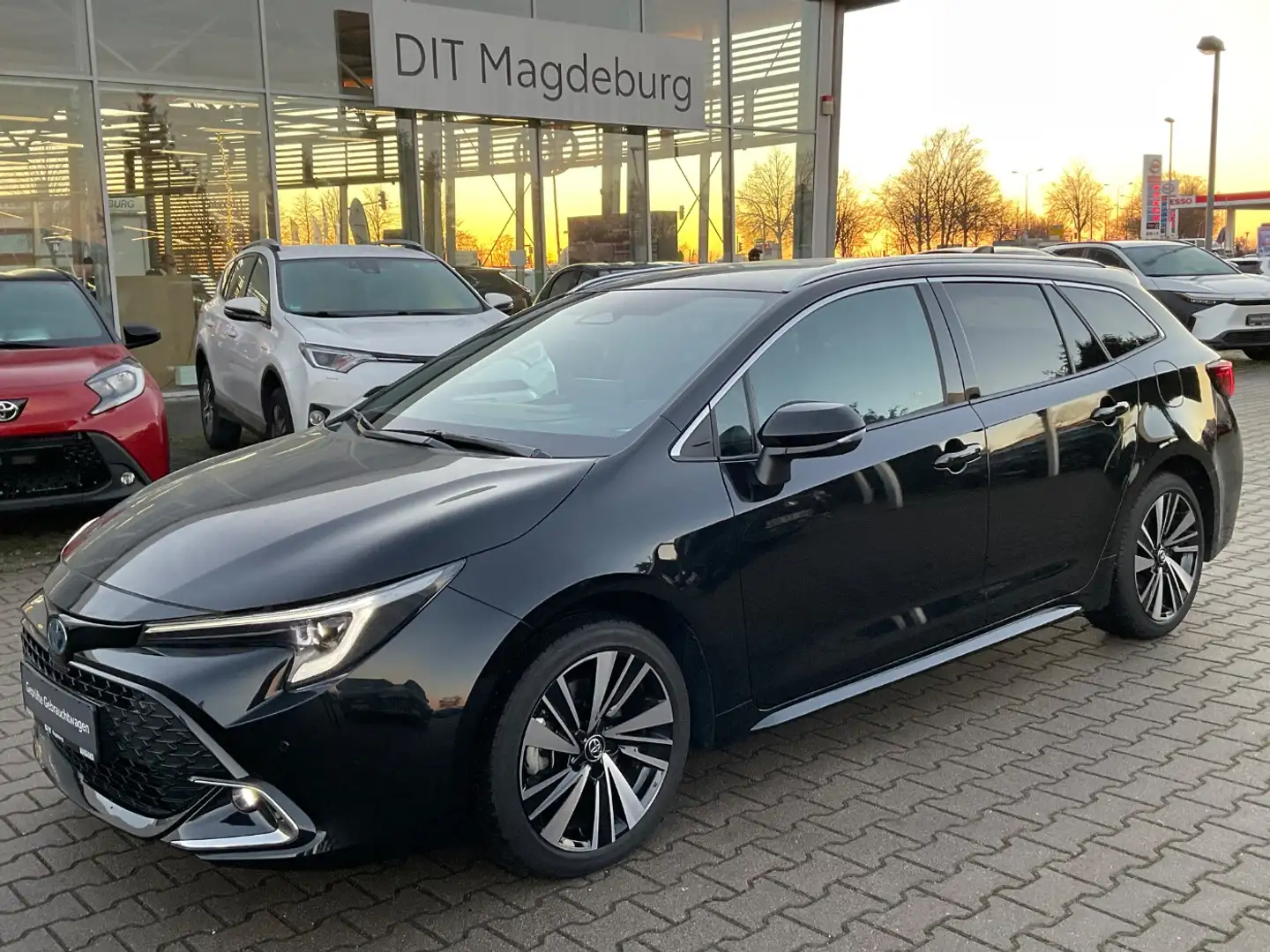 Toyota Corolla TS 2.0 Teamplayer ACC+LED+Navi+SHZ+Kam. Schwarz - 2