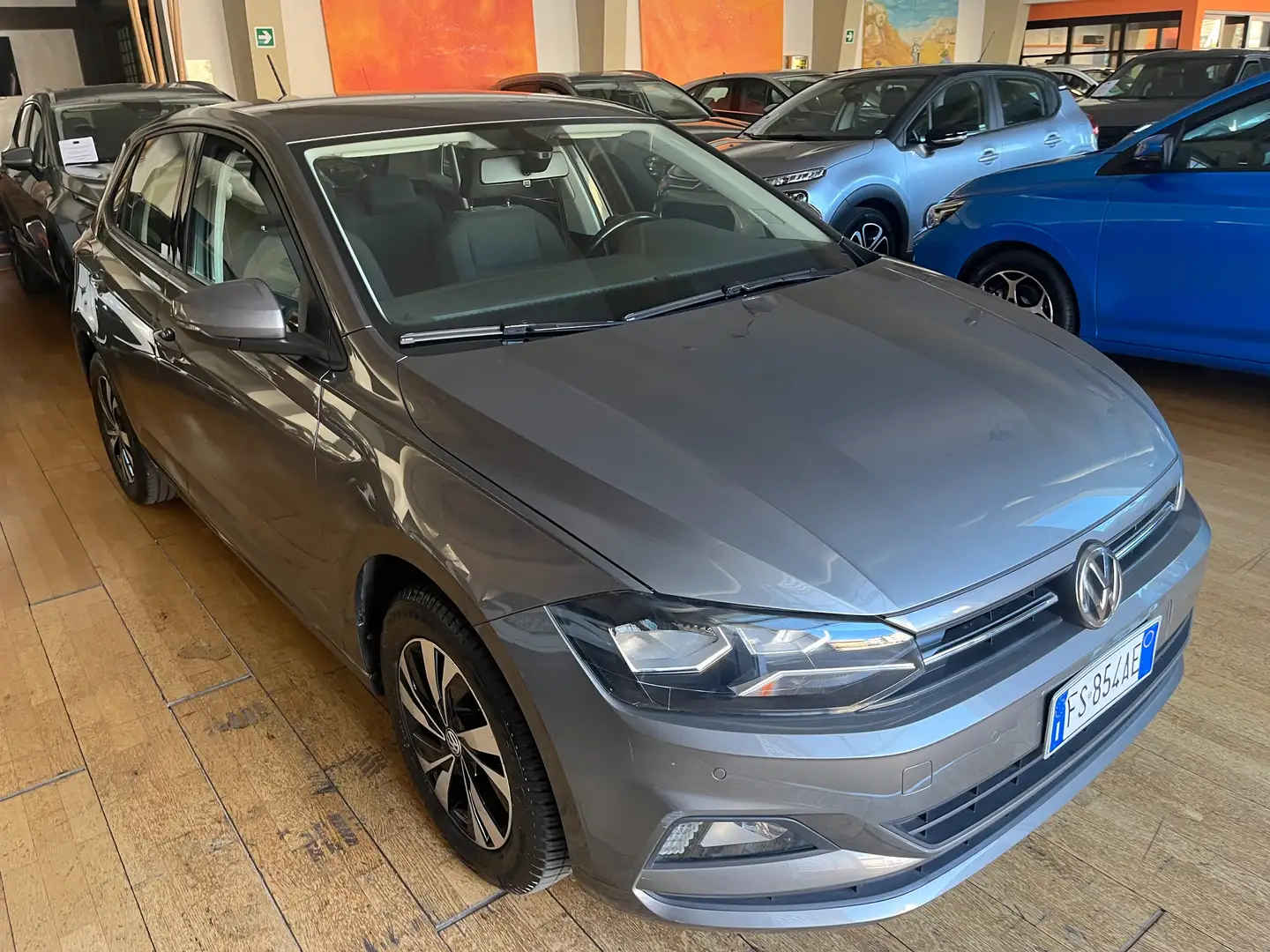Volkswagen Polo Polo VI 2017 5p 1.0 tsi Comfortline 95cv dsg Grigio - 1