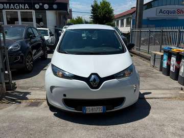 Zoe Intens R110 BATTERIE A NOLEGGIO NESSUN VINCOLO