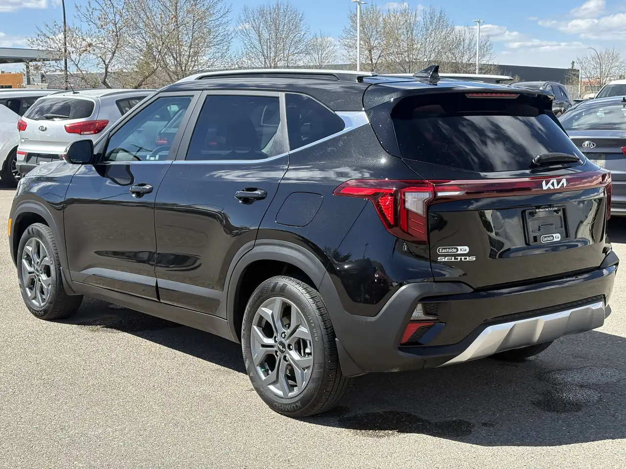 Kia Seltos снимка Kia Seltos
