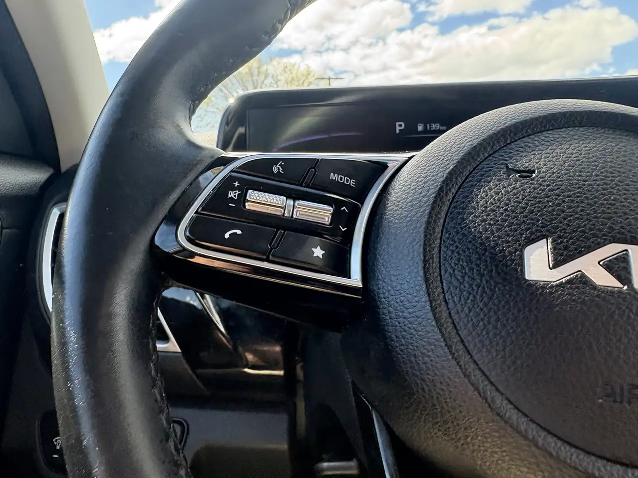 Kia Seltos снимка Kia Seltos