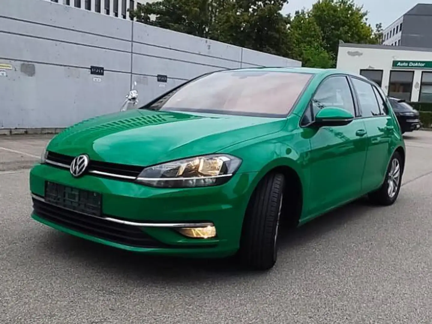 Volkswagen Golf Golf VII Diesel 5-Türer 1.6 TDI SCR Comfortline Zelená - 2