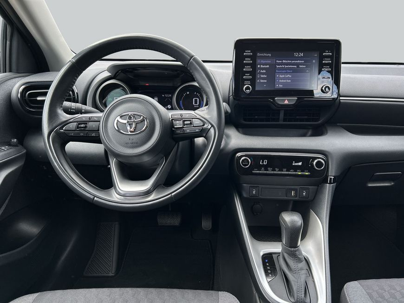 Toyota Yaris Hybrid 1.5 VVT-i Team Deutschland — photo 13