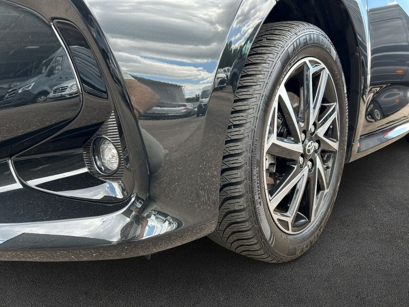 Toyota Yaris Hybrid 1.5 VVT-i Team Deutschland — photo 6