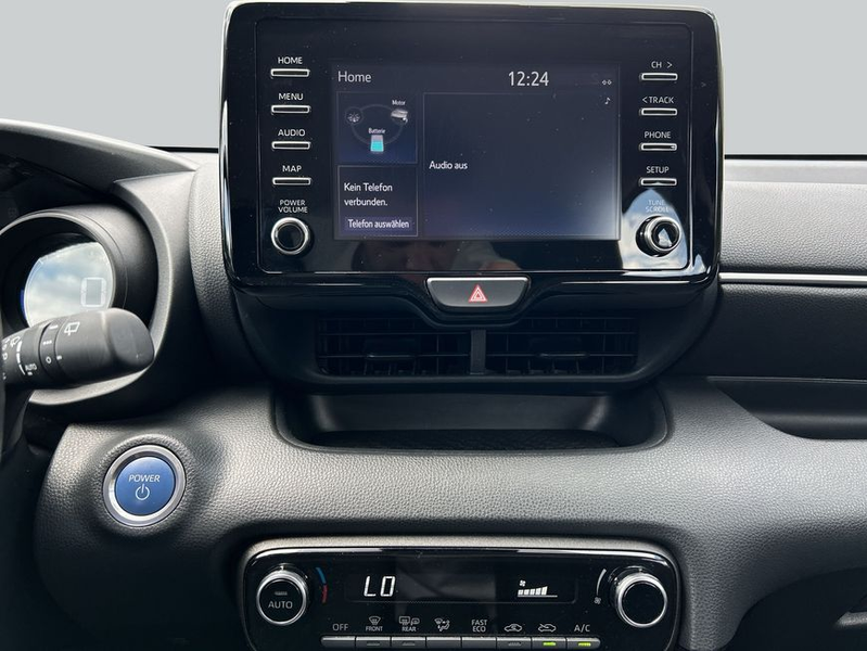 Toyota Yaris Hybrid 1.5 VVT-i Team Deutschland — photo 14