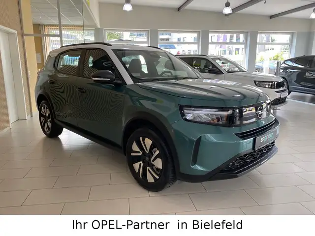 Opel Frontera view 3
