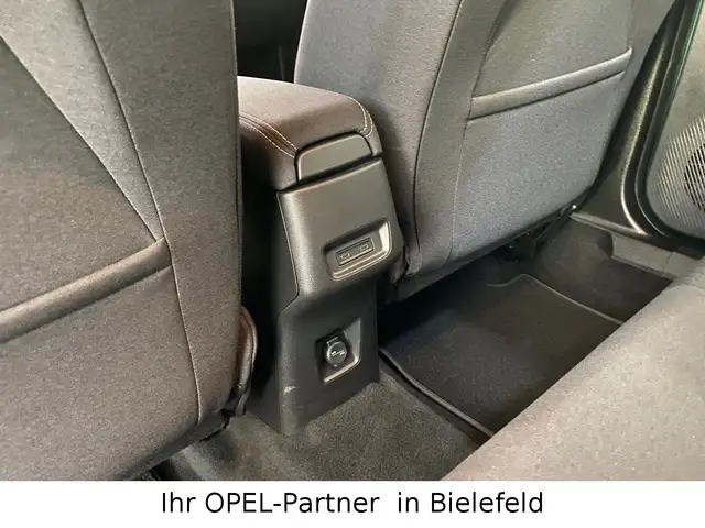 Opel Frontera view 14