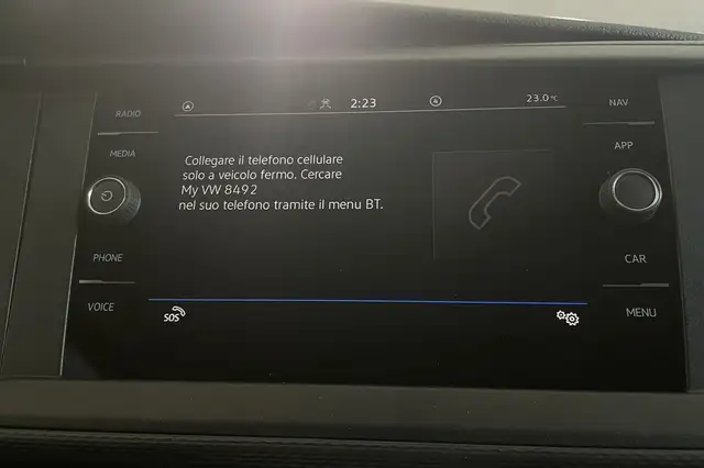 Volkswagen Caravelle view 18