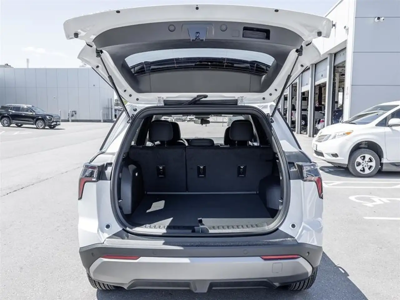 Chevrolet Equinox снимка Chevrolet Equinox