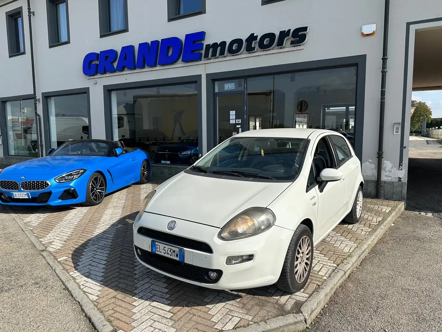 Fiat Grande Punto Grande Punto 1.4 Actual easypower Gpl 77cv 5p Blanc - 1
