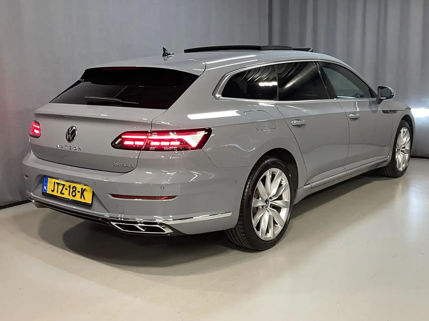 Volkswagen Arteon Shooting Brake 1.4 TSI eHybrid R-Line Business 19" Gris - 2