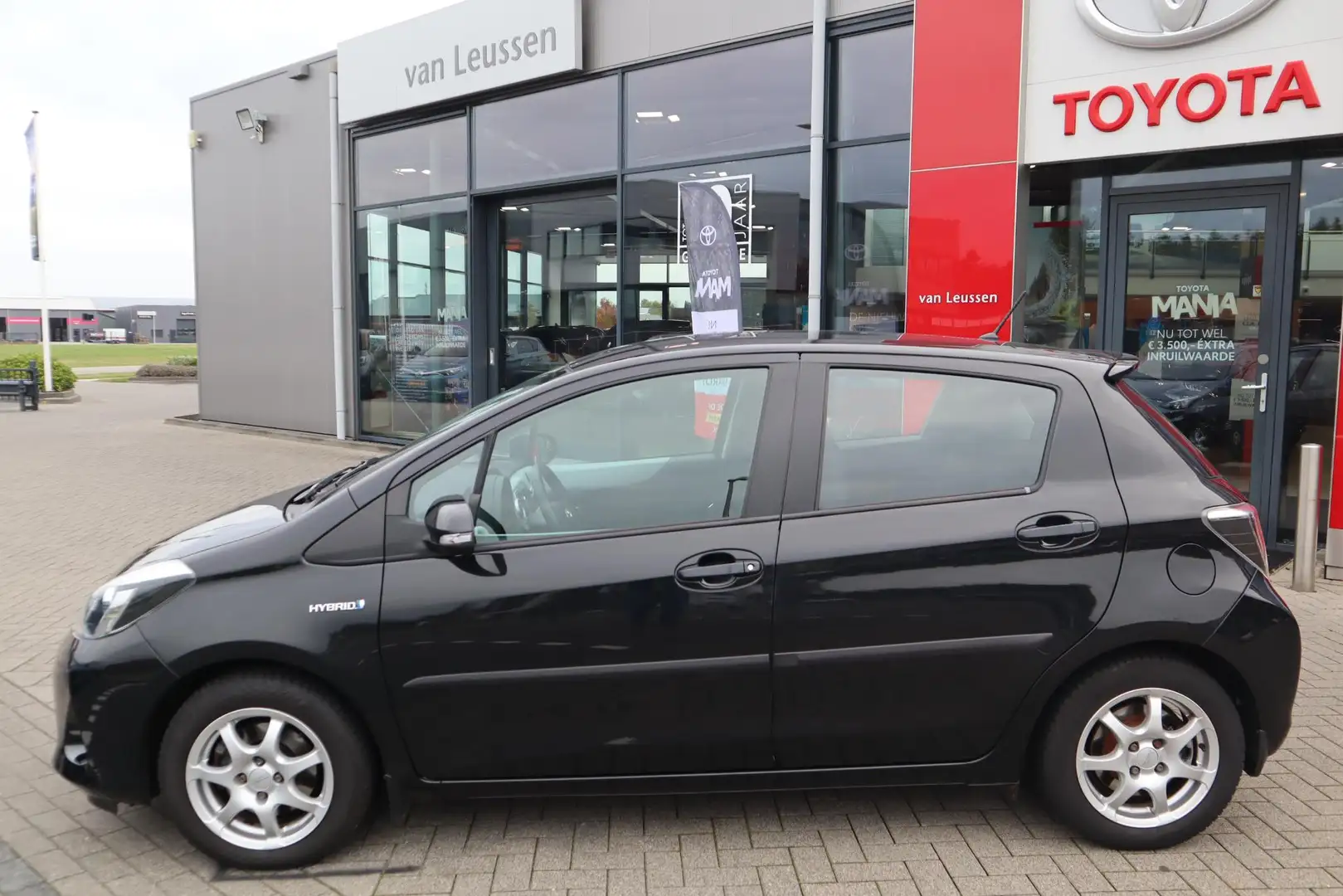 Toyota Yaris 1.5 HYBRID ASPIRATION 5-DEURS CAMERA AFN-TREKHAAK Noir - 2