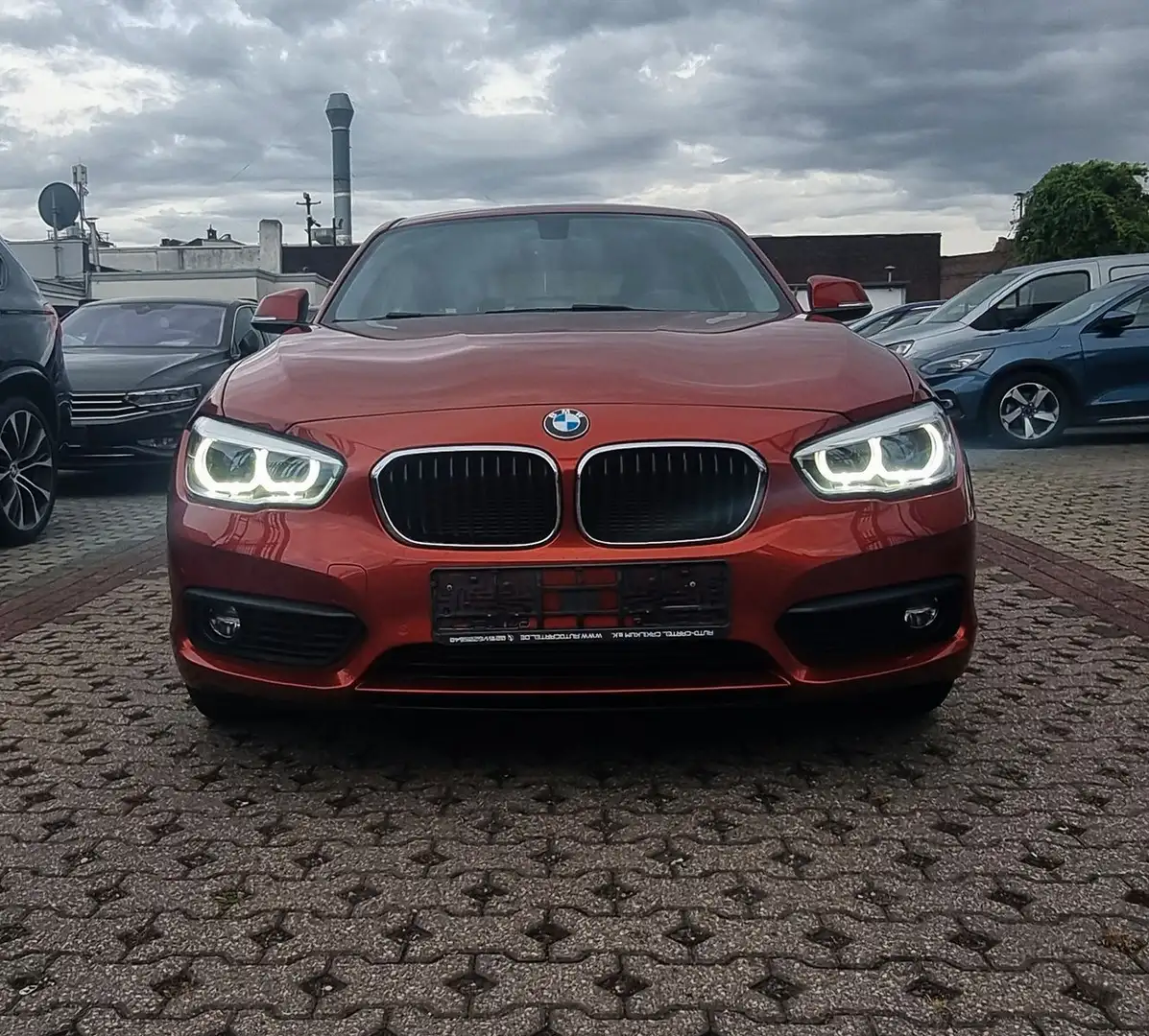 BMW 118 i Advantage-46TKM-TEMPO-GARANTIE-AUTOMATIK- Orange - 2