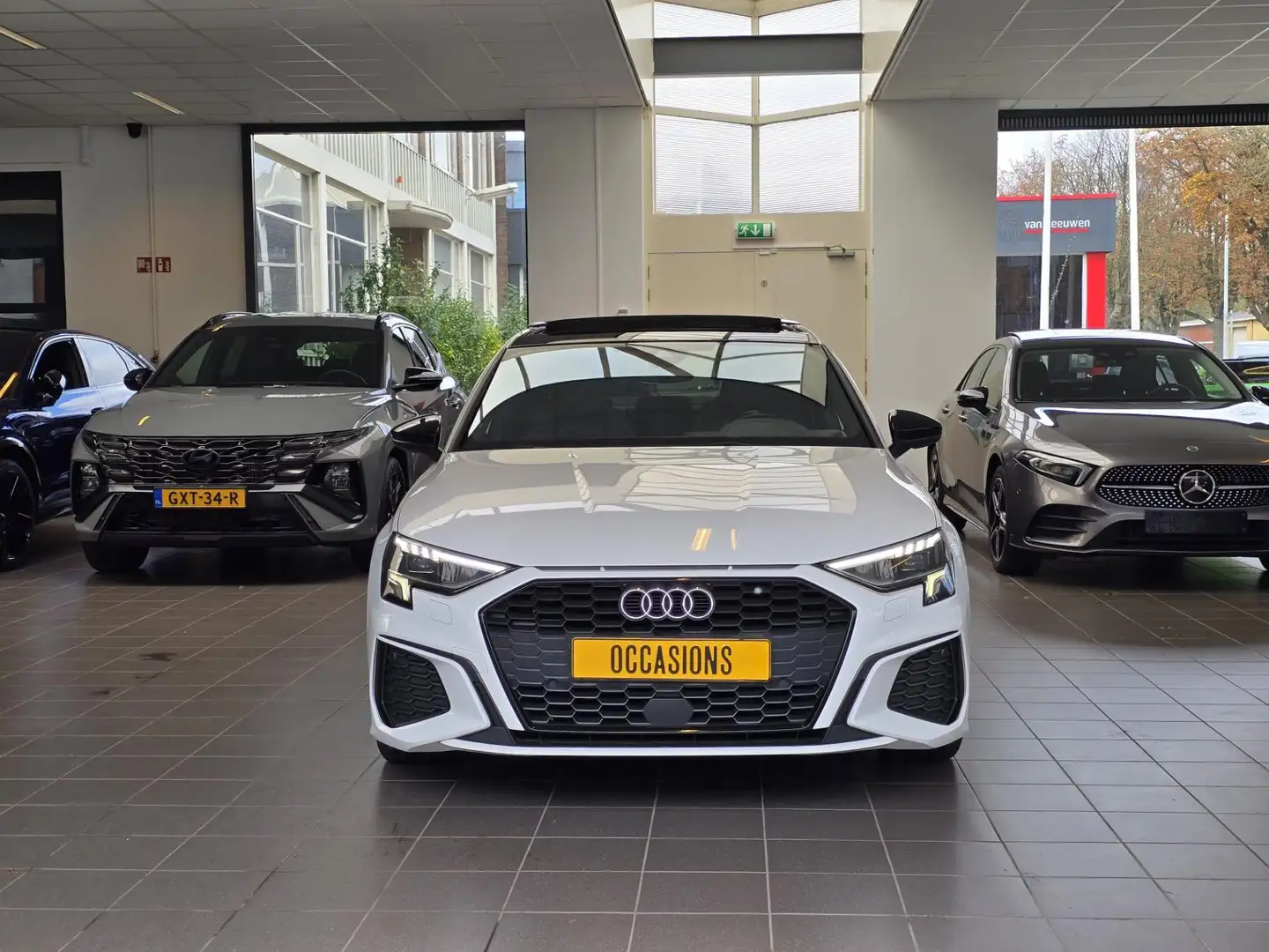 Audi A3 Limousine 35 TFSI 3*S-line Sedan Full Pano/Rs Seat Blanc - 2