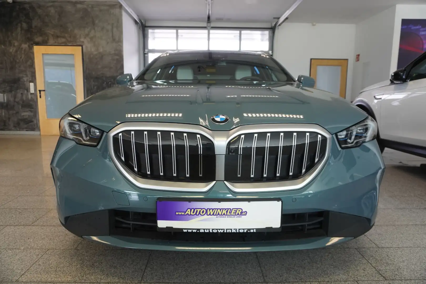 BMW 540 540 d xDrive MY25/Virtual/Leder/Keyless/Kamera/Sp Grün - 2