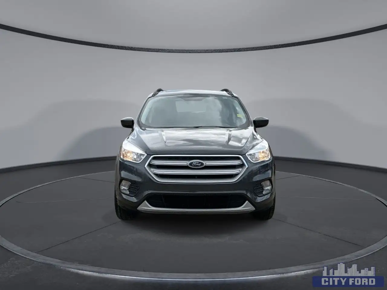 Ford Escape снимка Ford Escape