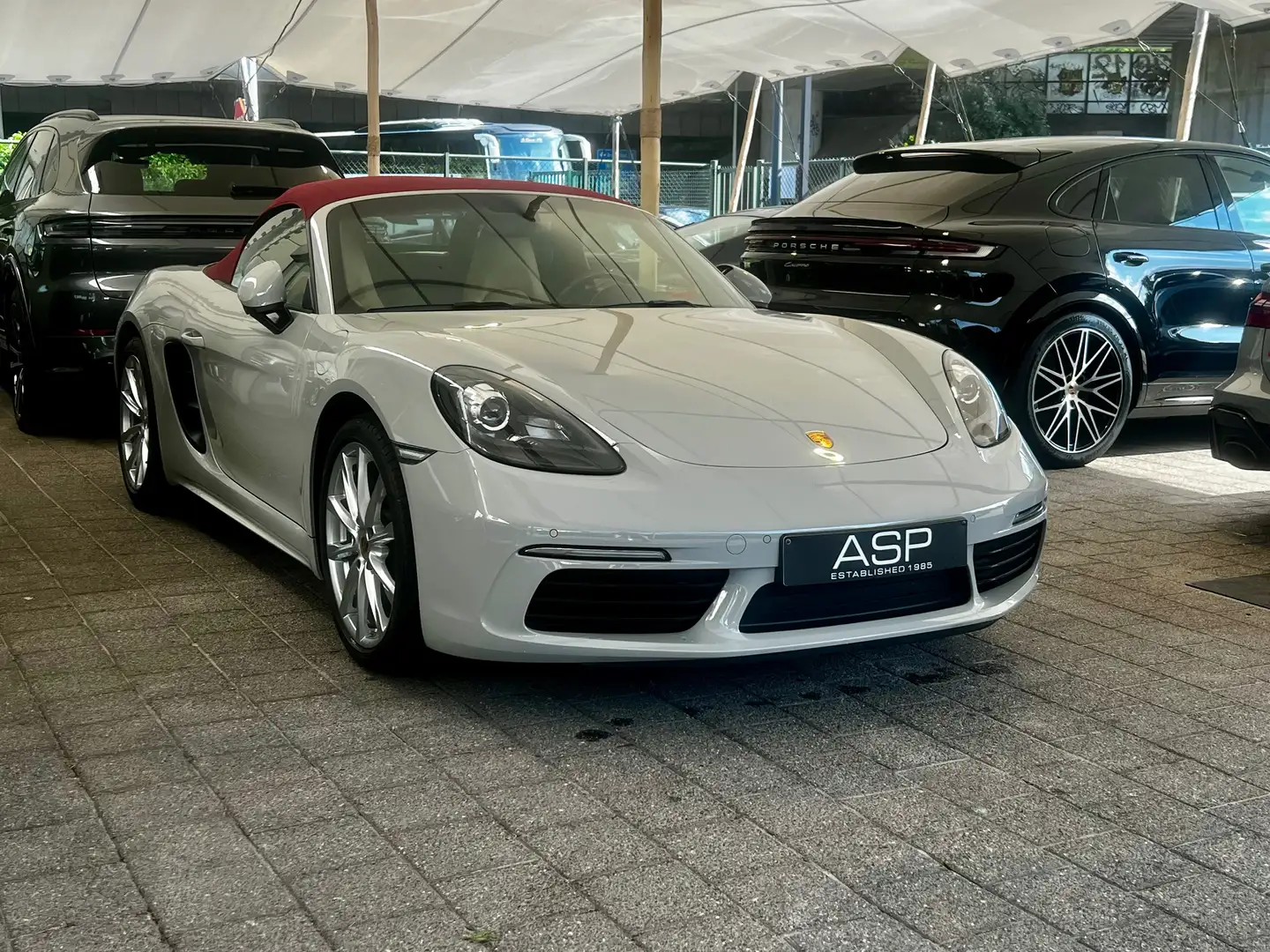 Porsche 718 Boxster 2.0 Turbo PDK| 9.000 km | 1 eigenaar | BTW Gris - 2