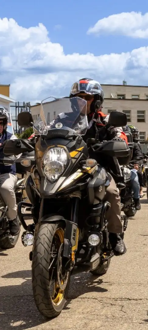 Suzuki V-Strom 1000 Negru - 1