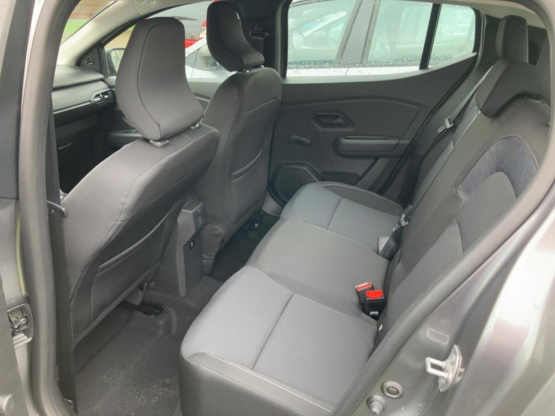 Dacia Sandero Essential SCe 65 Klima Bluetooth PDC — photo 8