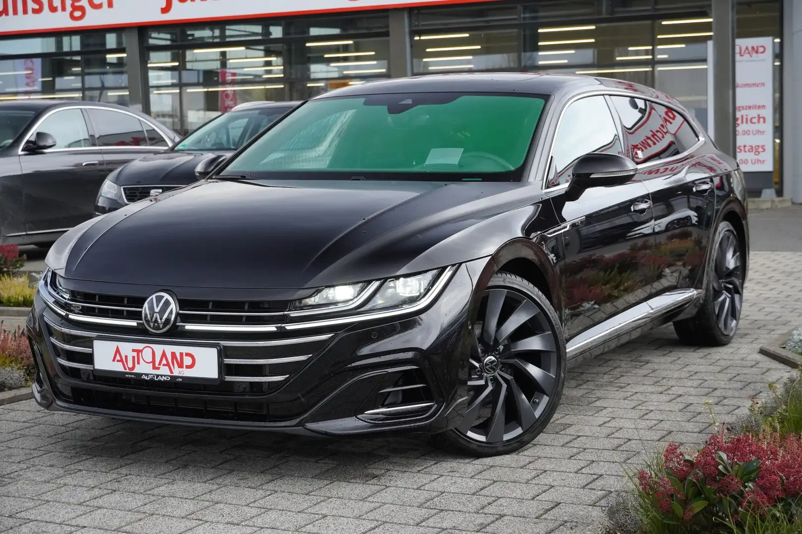 Volkswagen Arteon SB 2.0 TDI R-Line Klimaaut. LED AHK Schwarz - 2