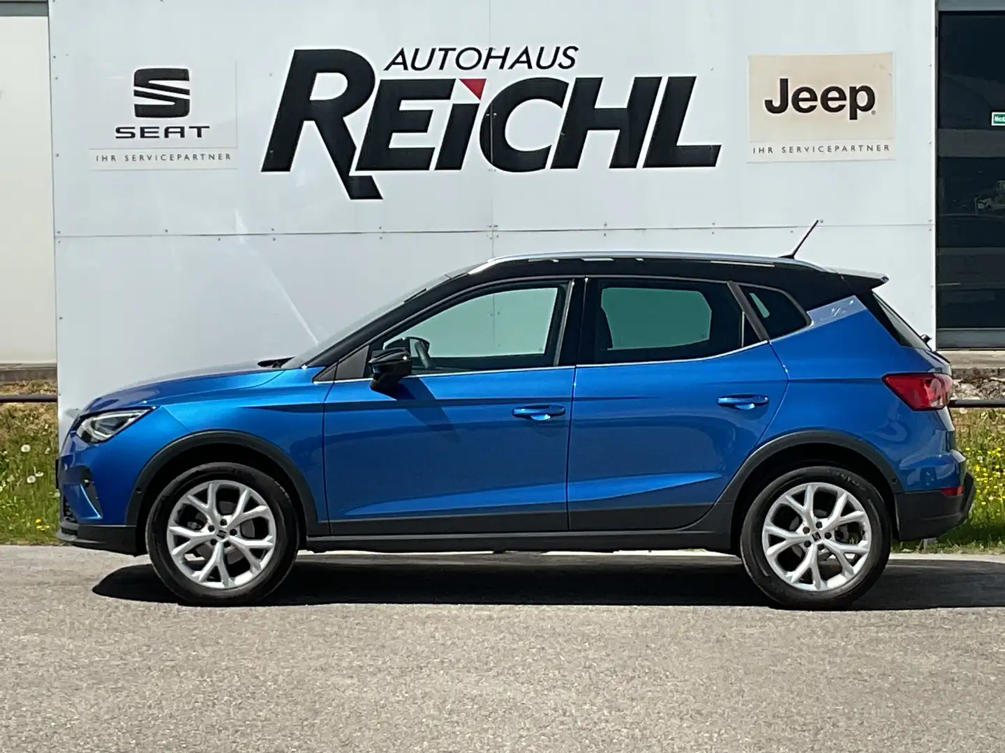 SEAT Arona 1,0 TSI DSG FR - Ö-Paket - Premium-Paket Blau - 1