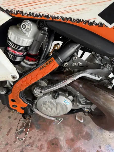 KTM 250 SX - foto 6