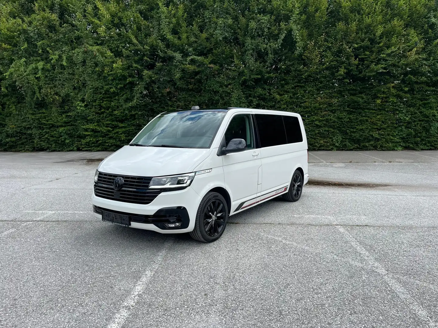 Volkswagen T6.1 Multivan Edition Weiß - 1