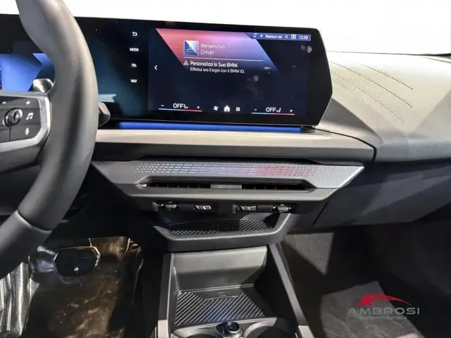 BMW 1 Series view 15