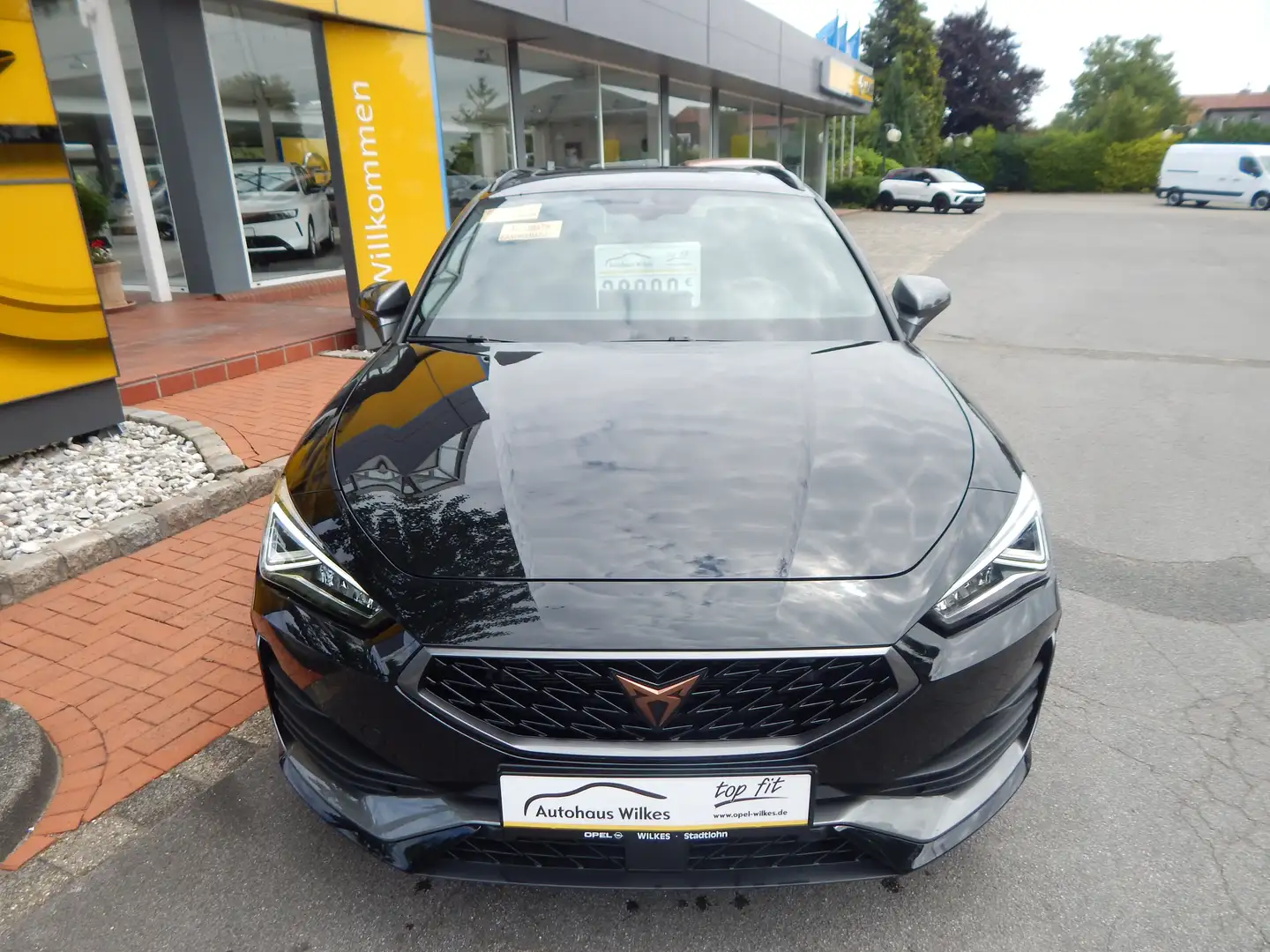 CUPRA Leon ST *nur 7500 km; Panoramadach; viele Extras* Noir - 2