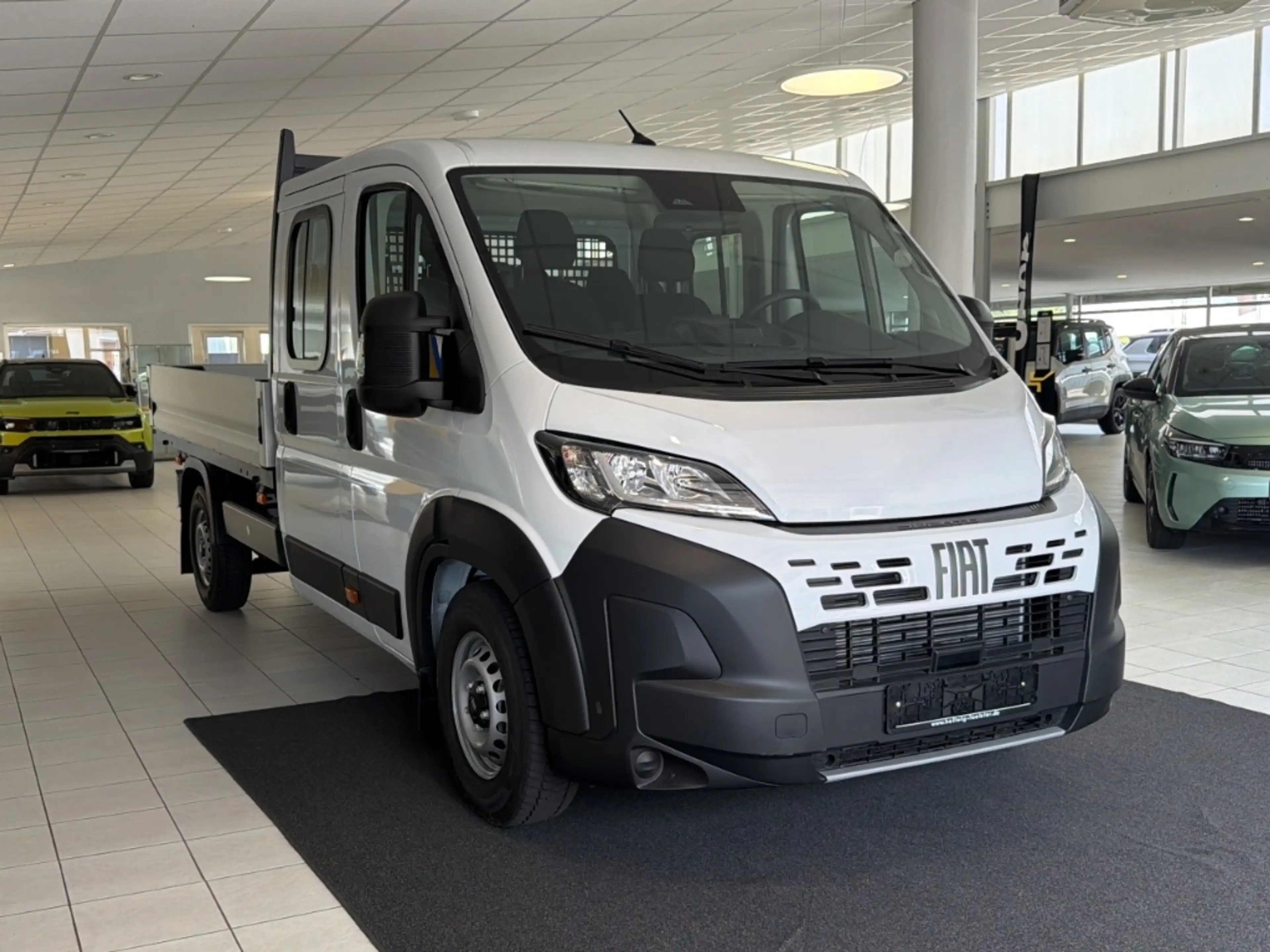 Fiat Ducato Pritschenwagen Doka. L3 AHK Navi DAB Rückfahrkam. — photo 9