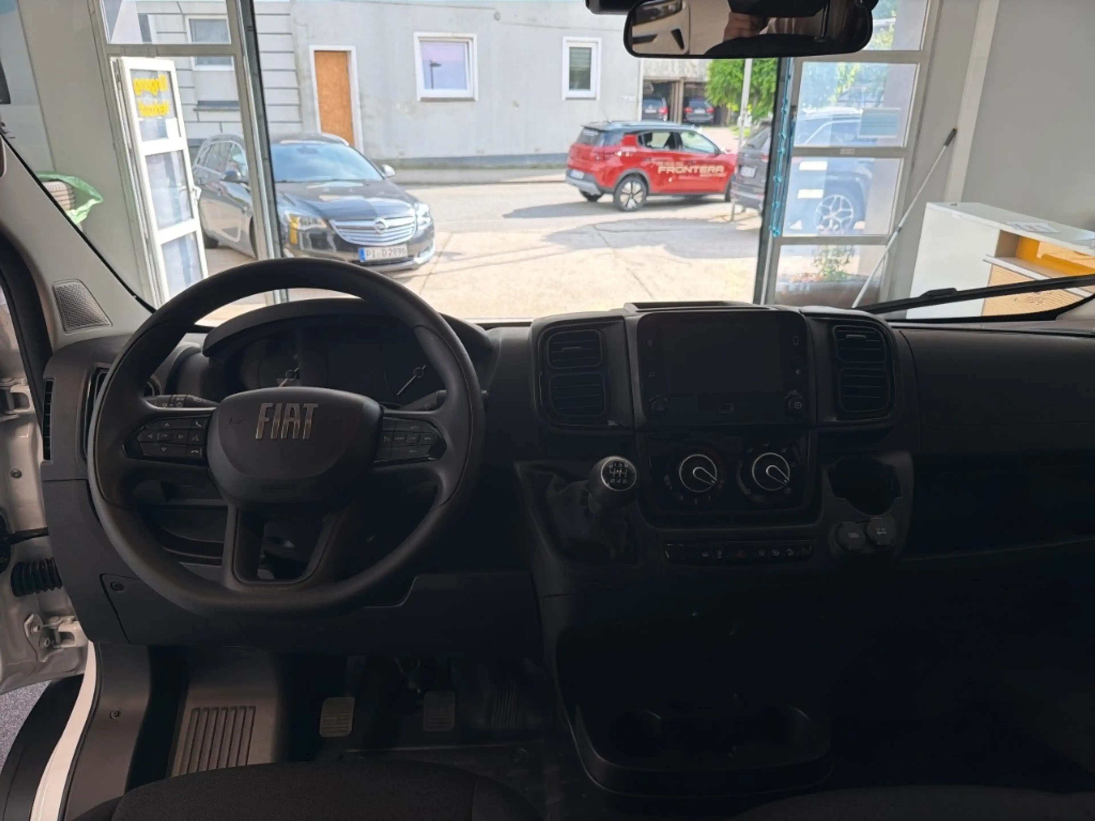 Fiat Ducato Pritschenwagen Doka. L3 AHK Navi DAB Rückfahrkam. — photo 15