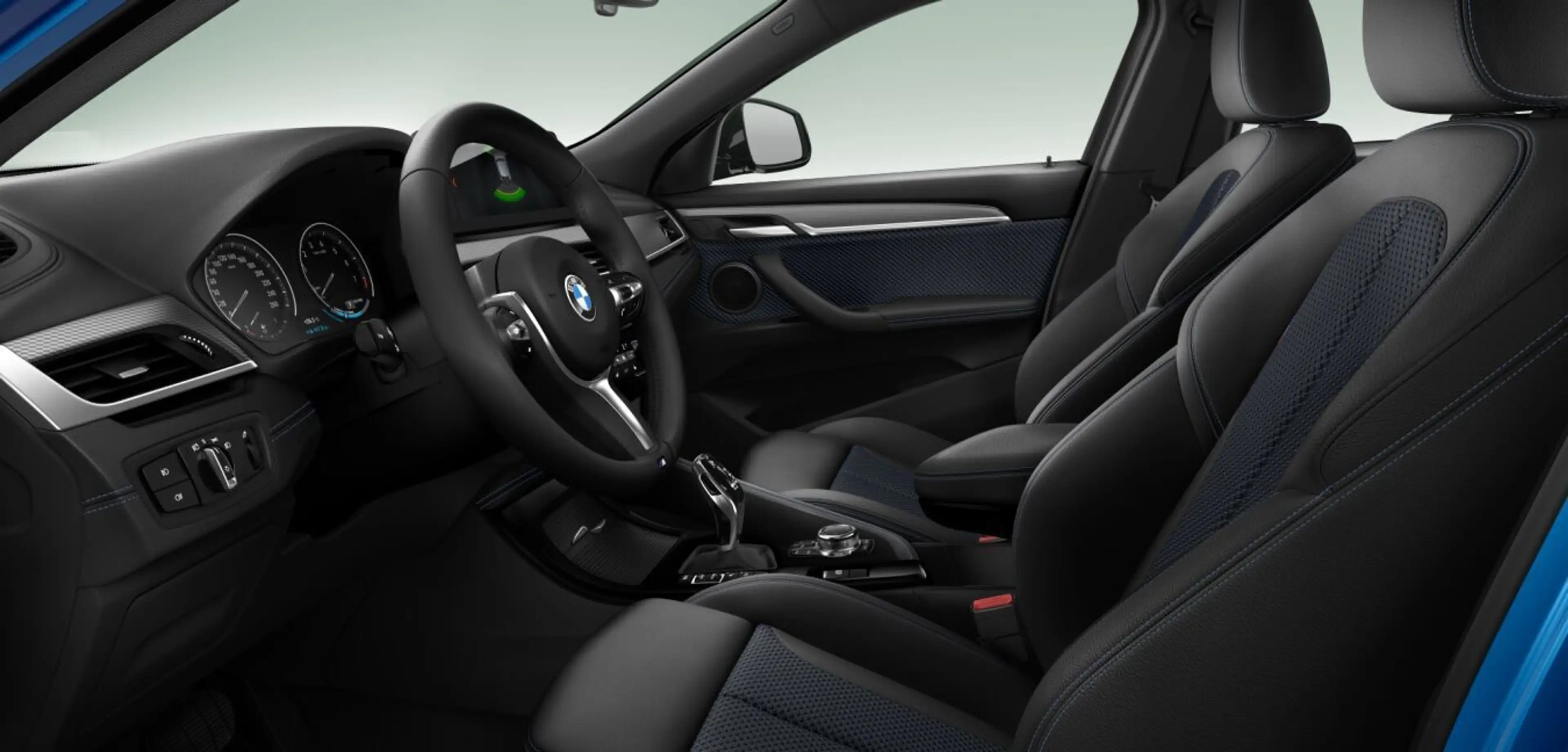 BMW X2 xDrive20i — photo 4