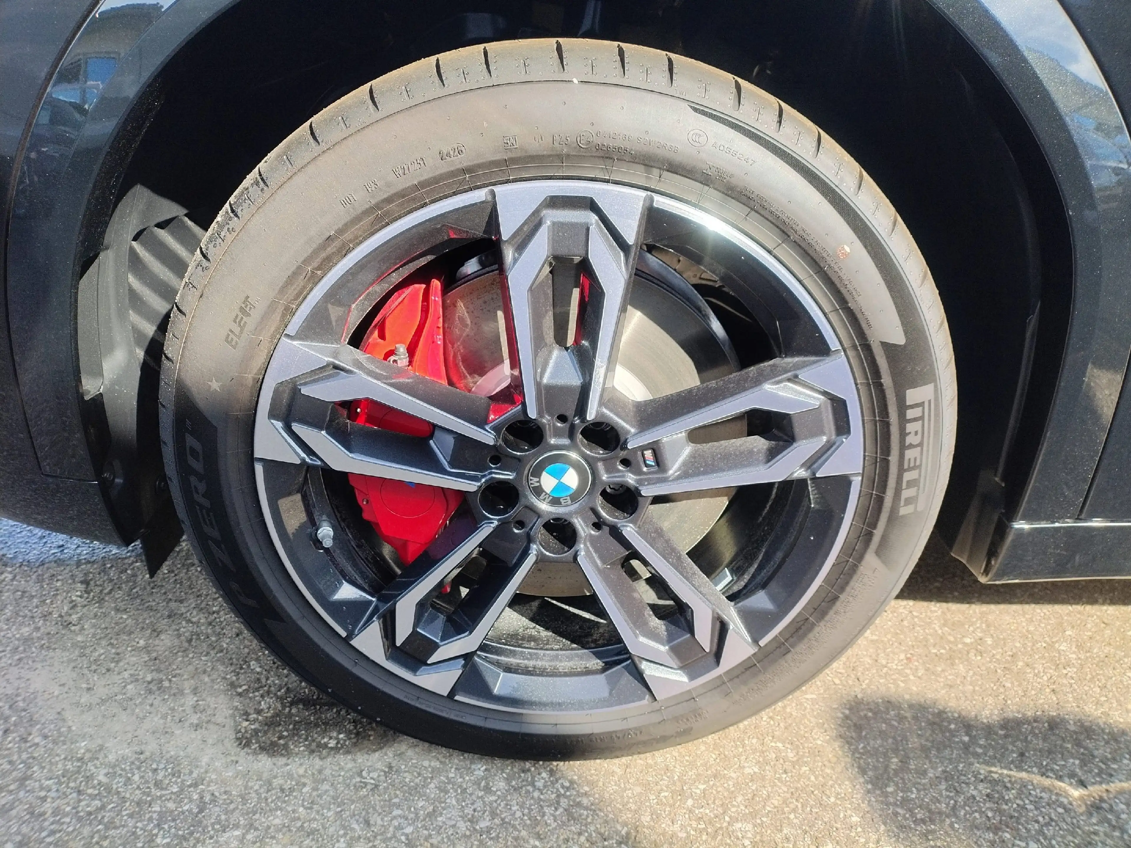 BMW iX2 xDrive30 M Sportpaket Head-Up HK HiFi DAB — photo 14