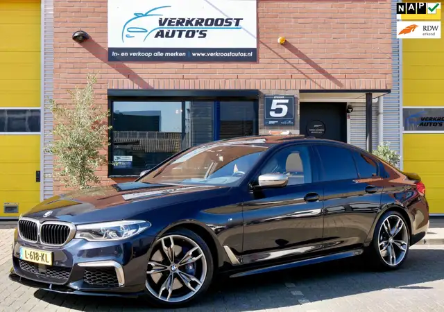 BMW M550 5-serie M550i xDrive High Executive schuifdak. 360